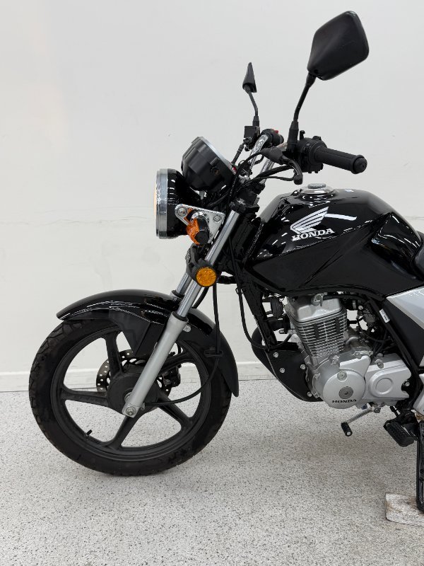 2019 Honda CB125E Black
