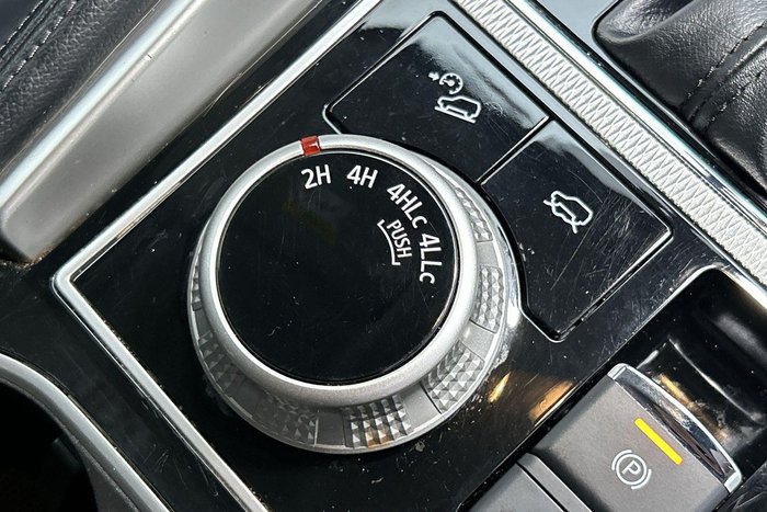 2022 Mitsubishi Pajero Sport Exceed