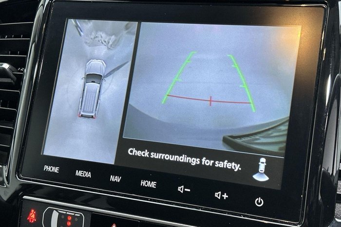 2022 Mitsubishi Pajero Sport Exceed