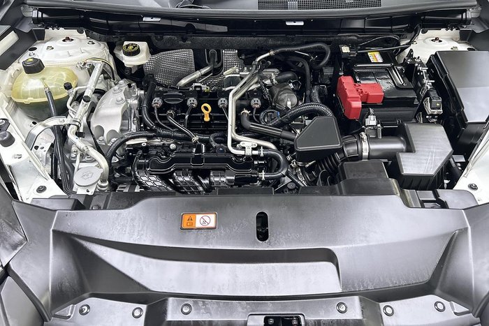 2024 Mitsubishi Outlander LS