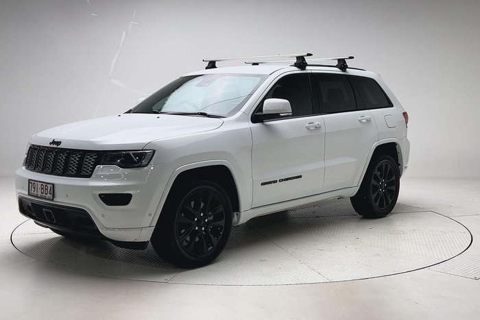 2020 Jeep Grand Cherokee Night Eagle