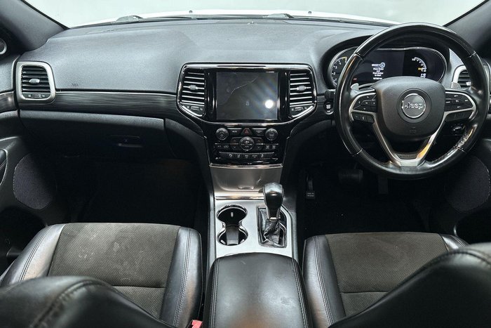 2020 Jeep Grand Cherokee Night Eagle