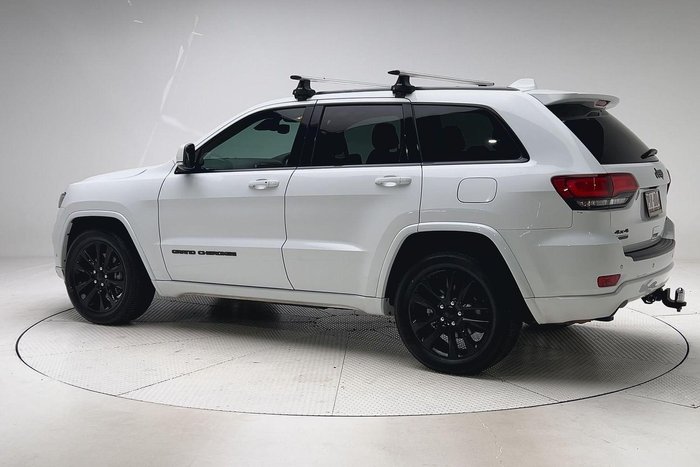 2020 Jeep Grand Cherokee Night Eagle