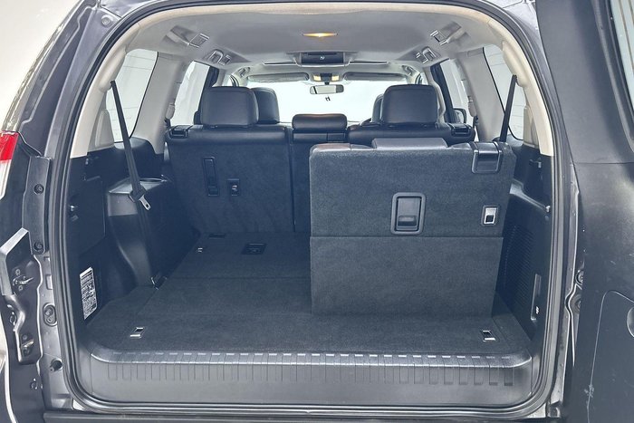 2017 Toyota Landcruiser Prado Altitude