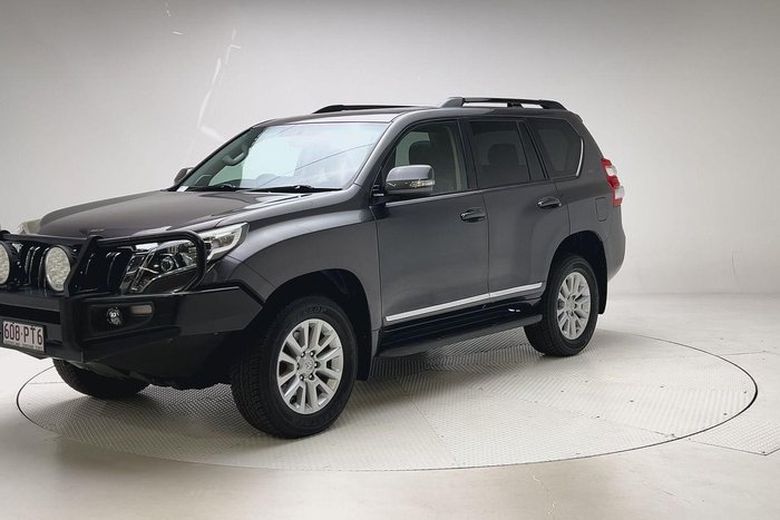 2017 Toyota Landcruiser Prado Altitude