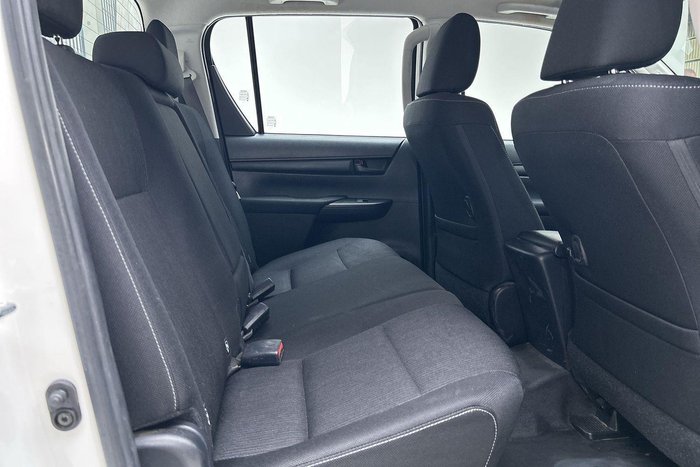 2021 Toyota Hilux SR