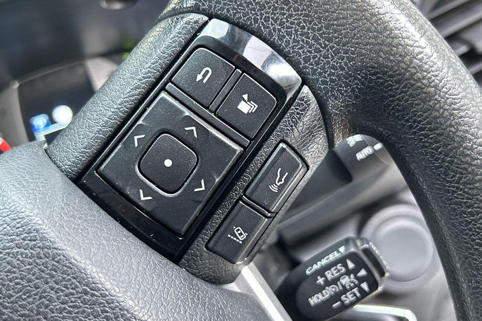 2021 Toyota Hilux SR