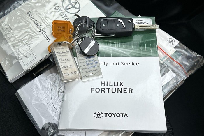 2021 Toyota Hilux SR