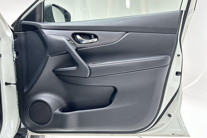 2016 Nissan X-TRAIL ST