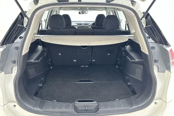 2016 Nissan X-TRAIL ST