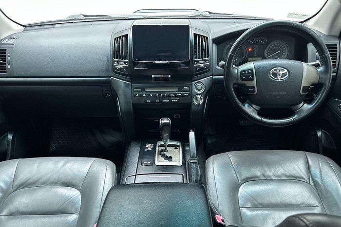 2011 Toyota Landcruiser Altitude