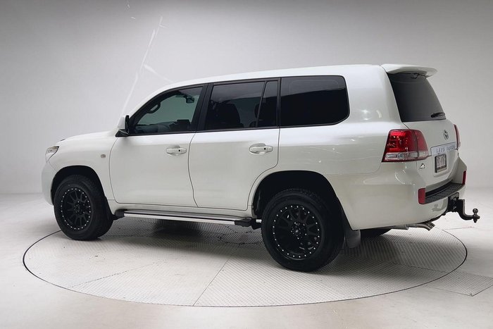 2011 Toyota Landcruiser Altitude
