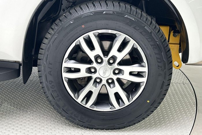 2020 Ford Everest Trend