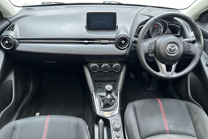 2015 Mazda 2 Genki
