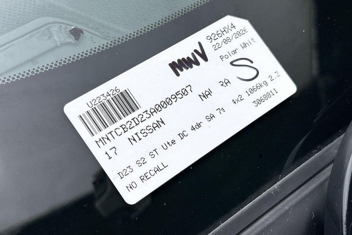 2017 Nissan Navara ST