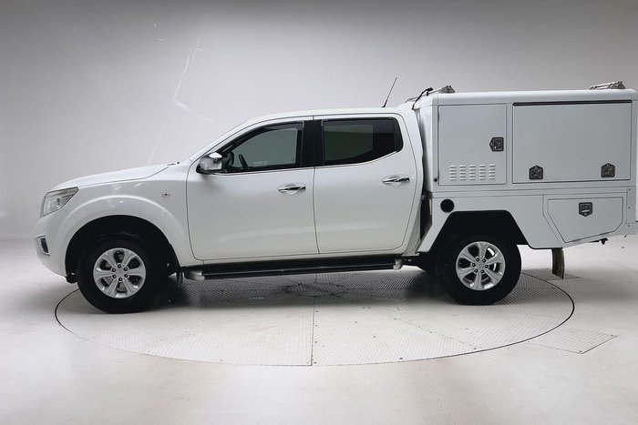 2017 Nissan Navara ST