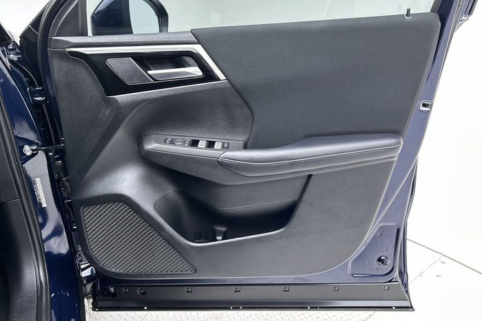 2024 Mitsubishi Outlander LS