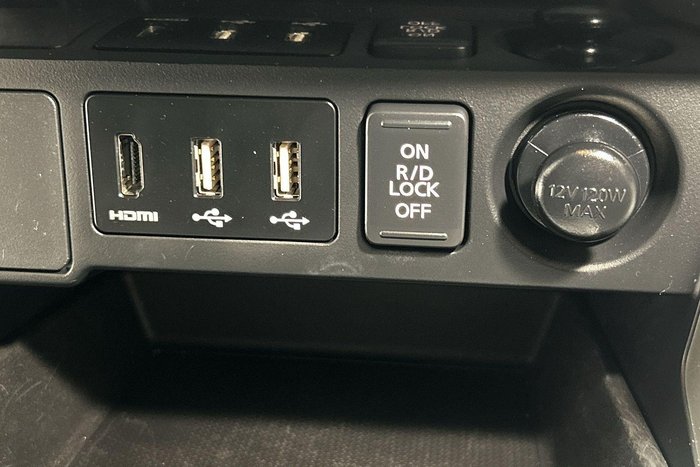 2024 Mitsubishi Pajero Sport GLS