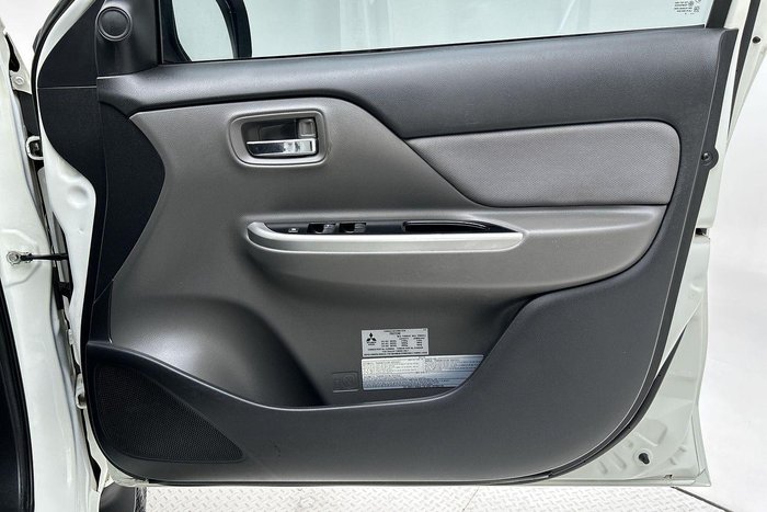 2017 Mitsubishi Triton GLS