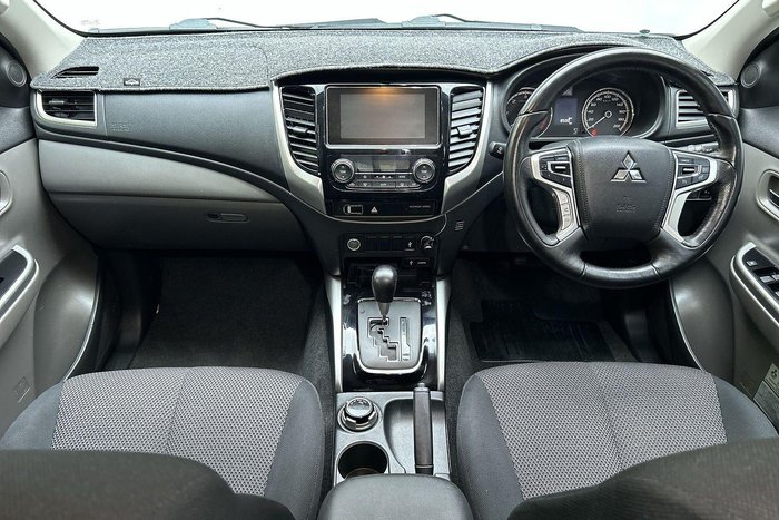 2017 Mitsubishi Triton GLS