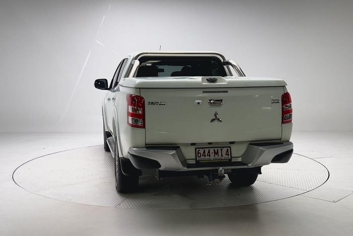 2017 Mitsubishi Triton GLS