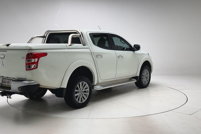 2017 Mitsubishi Triton GLS