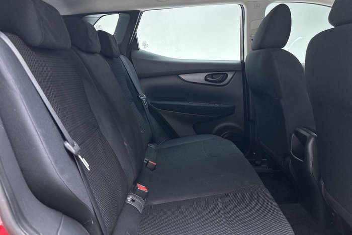 2015 Nissan QASHQAI ST