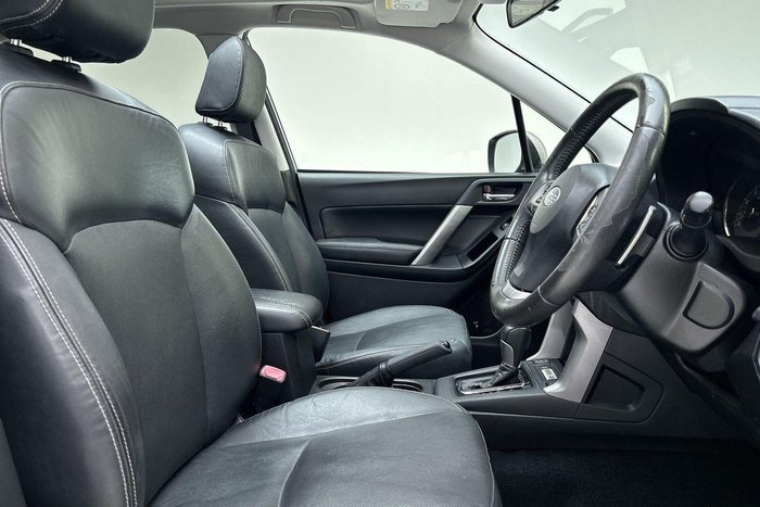 2014 Subaru Forester 2.5i-S