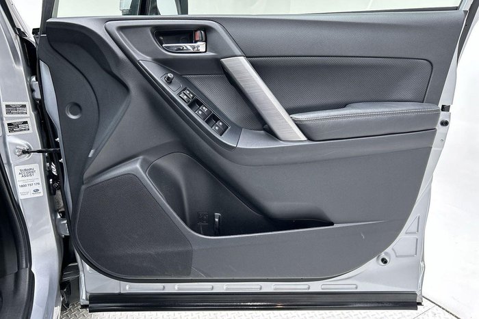 2014 Subaru Forester 2.5i-S