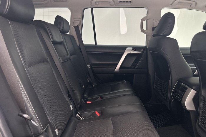 2018 Toyota Landcruiser Prado VX