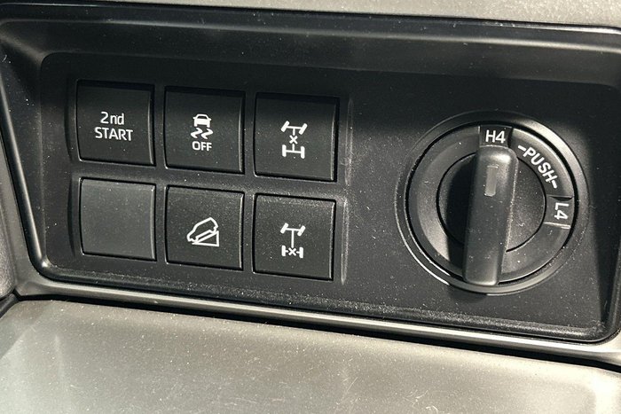 2018 Toyota Landcruiser Prado VX