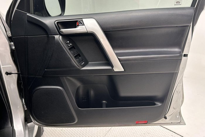 2018 Toyota Landcruiser Prado VX