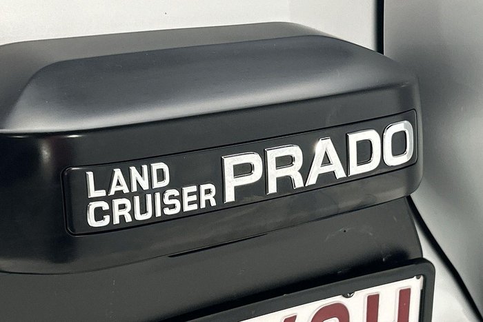 2018 Toyota Landcruiser Prado VX