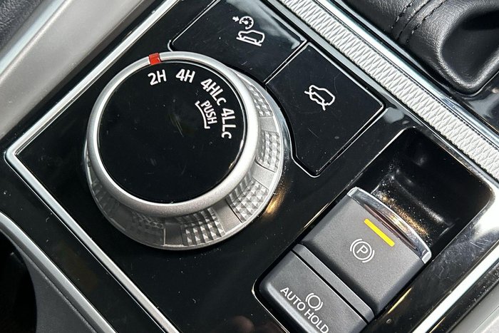 2024 Mitsubishi Pajero Sport Exceed