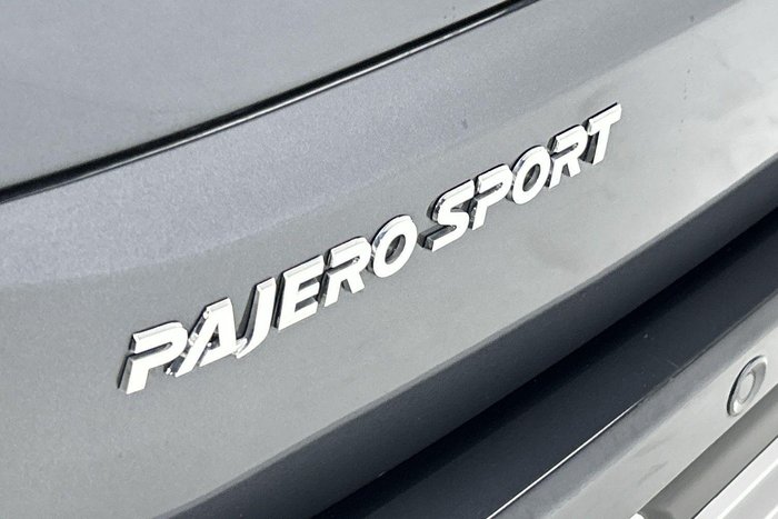 2024 Mitsubishi Pajero Sport Exceed