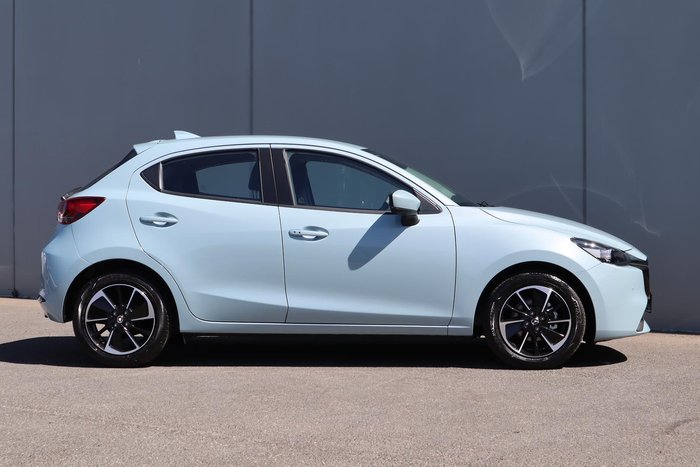 2025 Mazda 2 G15 GT