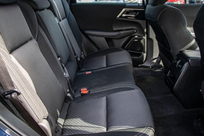 2025 Mitsubishi Outlander ES
