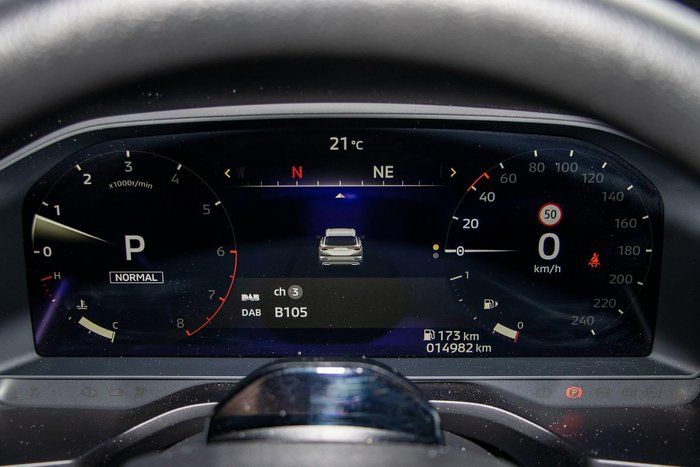 2025 Mitsubishi Outlander ES