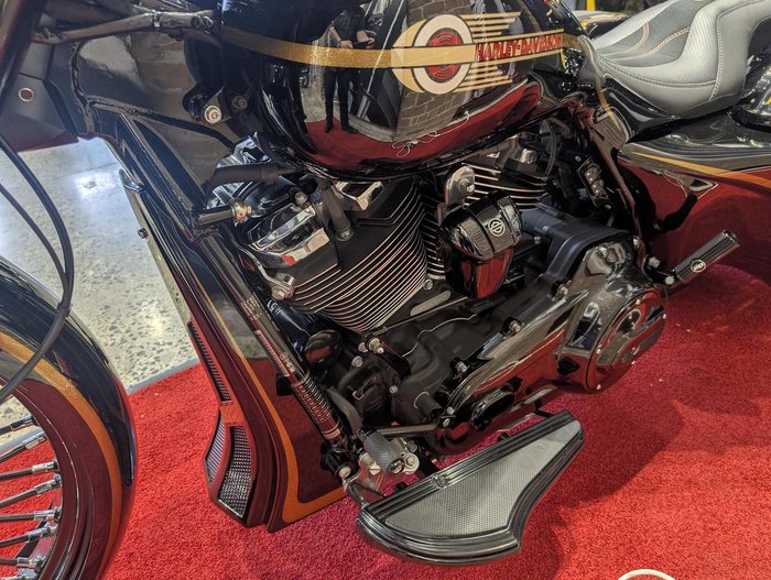 2020 Harley-Davidson Street Glide Special 114 (FLHXS) Touring Black