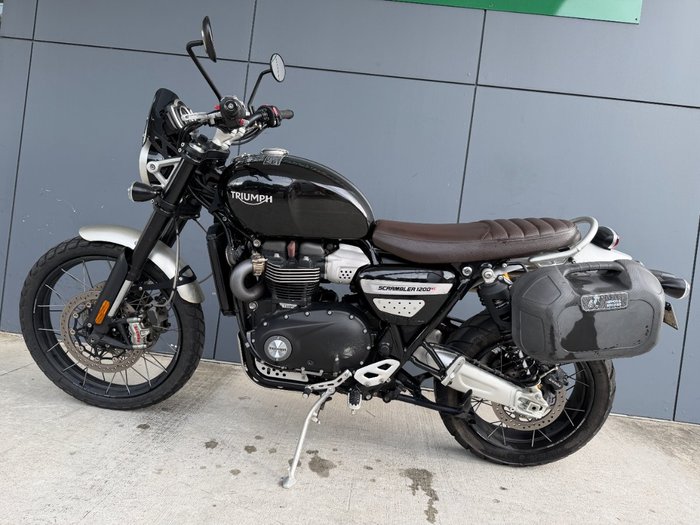2022 Triumph SCRAMBLER 1200 XC BLACK