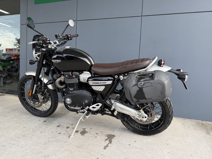 2022 Triumph SCRAMBLER 1200 XC BLACK