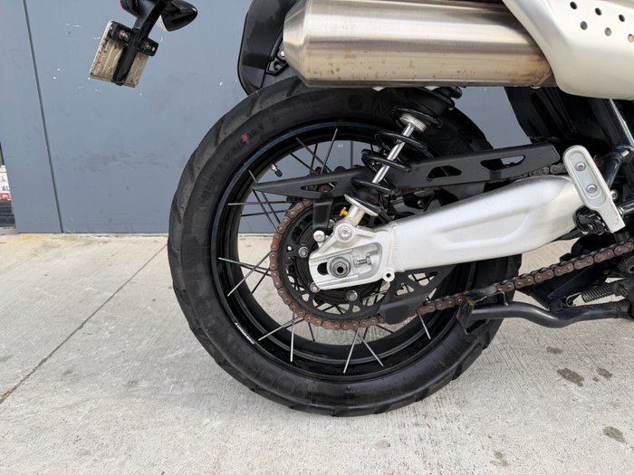 2022 Triumph SCRAMBLER 1200 XC BLACK