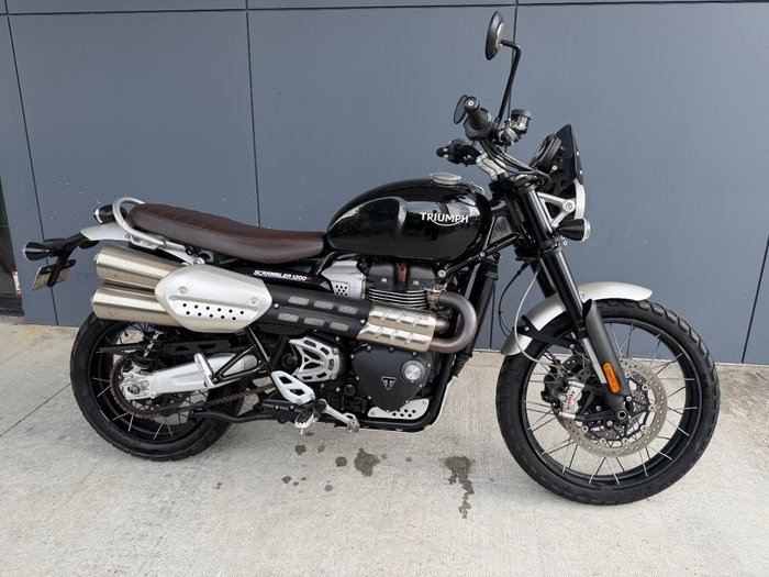 2022 Triumph SCRAMBLER 1200 XC BLACK