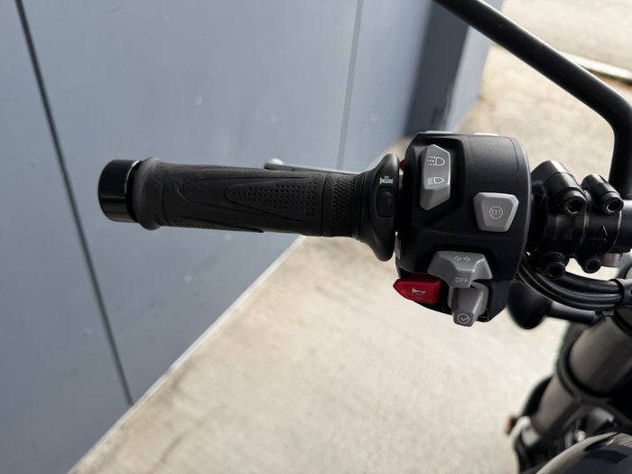 2022 Triumph SCRAMBLER 1200 XC BLACK