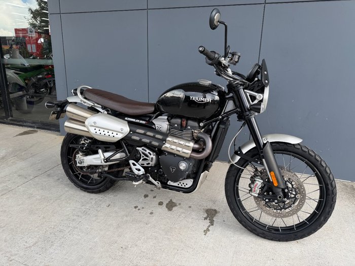 2022 Triumph SCRAMBLER 1200 XC BLACK