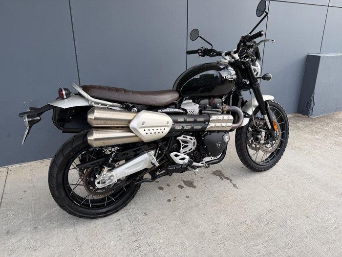 2022 Triumph SCRAMBLER 1200 XC BLACK