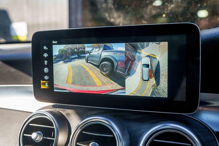 2019 Mercedes-Benz GLC-Class GLC300