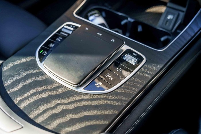 2019 Mercedes-Benz GLC-Class GLC300