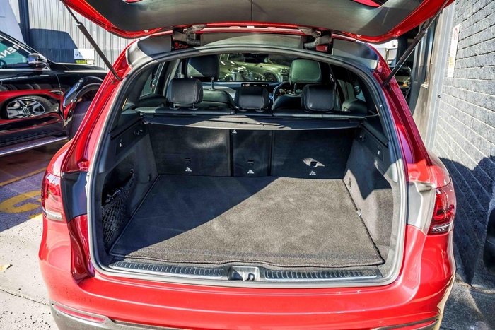 2019 Mercedes-Benz GLC-Class GLC300