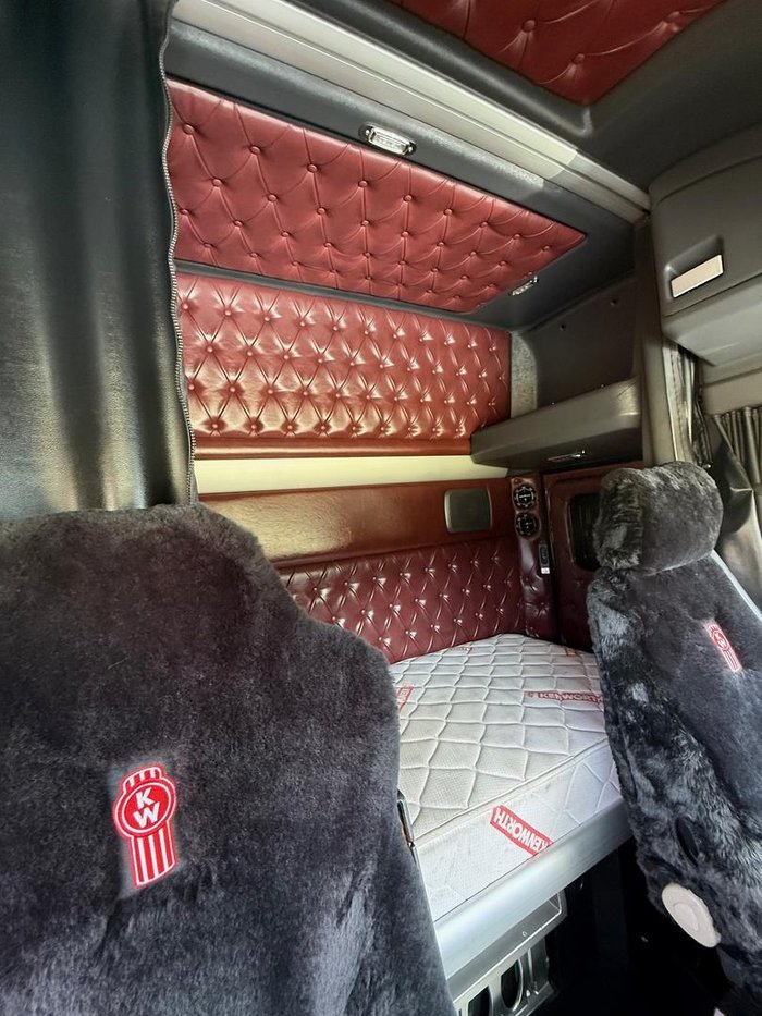 2023 Kenworth T610 SAR White